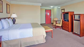 Iron/ironing board, WiFi (free), bed sheets