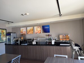 Reception - Comfort Inn Baie-Comeau (Baie Comeau)