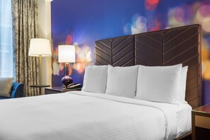 1 bedroom, premium bedding, in-room safe, desk