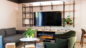 บริเวณนั่งเล่นที่ล็อบบี้