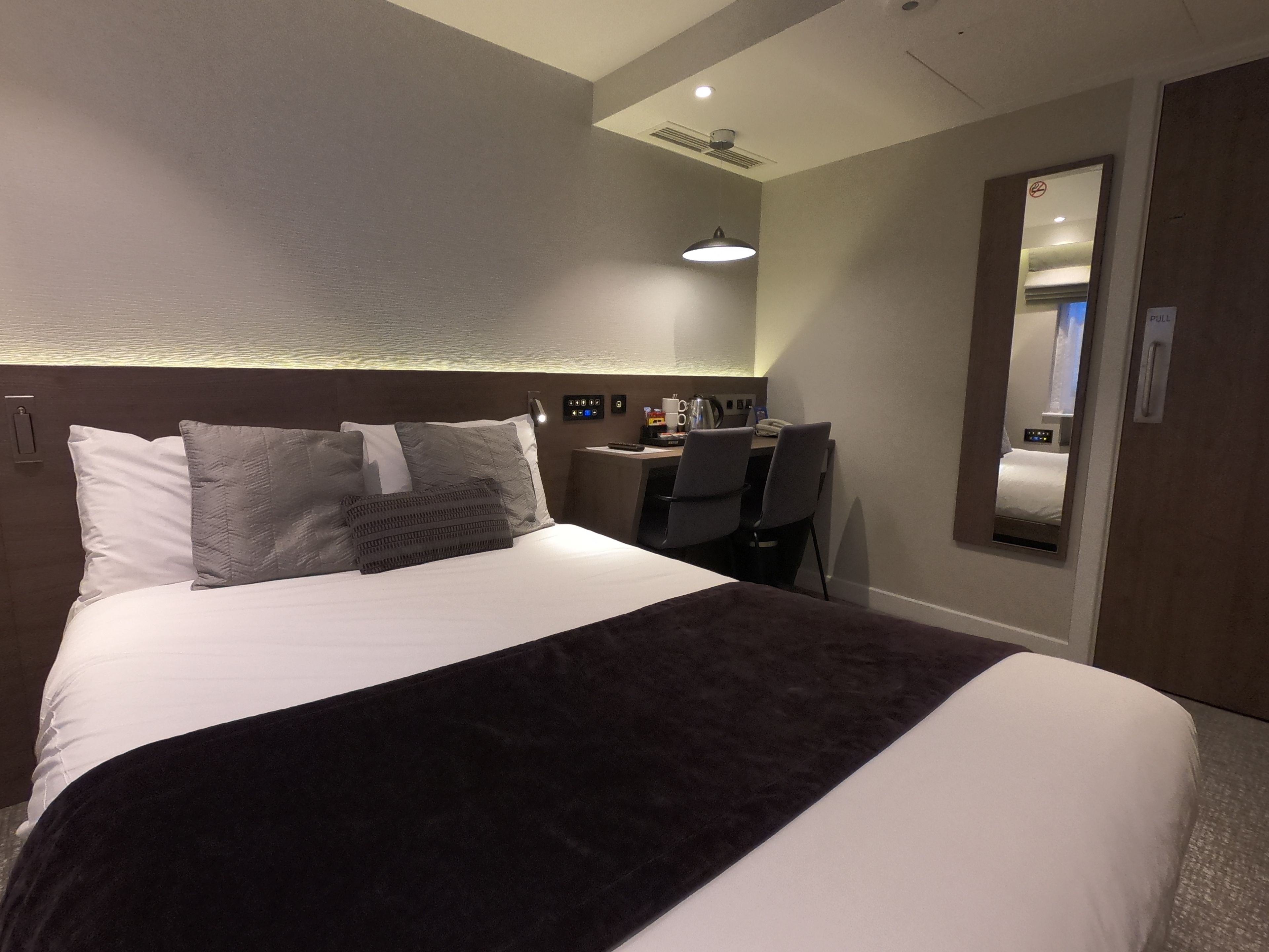 standard room, 1 double bed, non smoking (cozy room;small room) | 1 bedroom, premium bedding, pillow-top beds, in-room safe