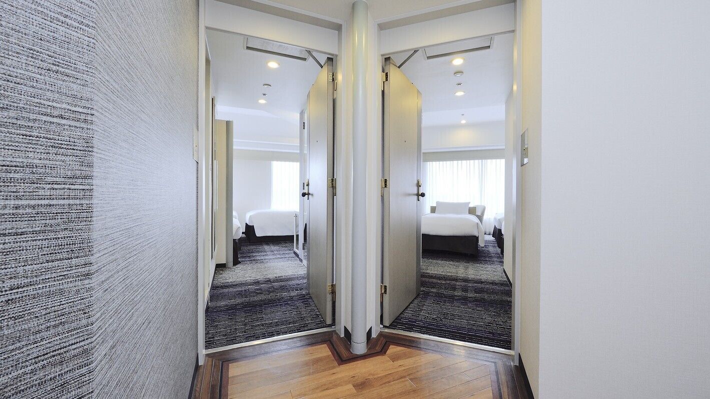 Premium bedding, down duvets, in-room safe, desk