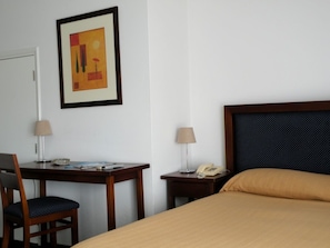 Double Room, 1 Double Bed | Minibar, in-room safe, free WiFi