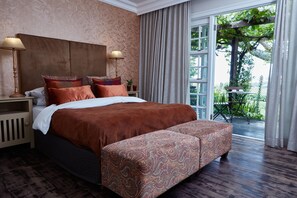 Dobbeltrom – classic | 1 soverom, safe på rommet, skrivebord og blendingsgardiner