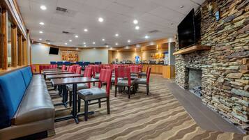 Daily buffet breakfast for a fee