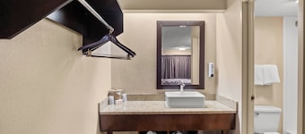 Red Roof Inn Lansing East – MSU