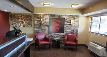 Red Roof Inn Lansing East – MSU