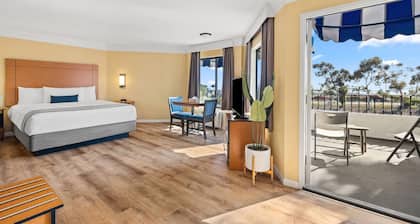 Travelodge by Wyndham San Clemente Beach