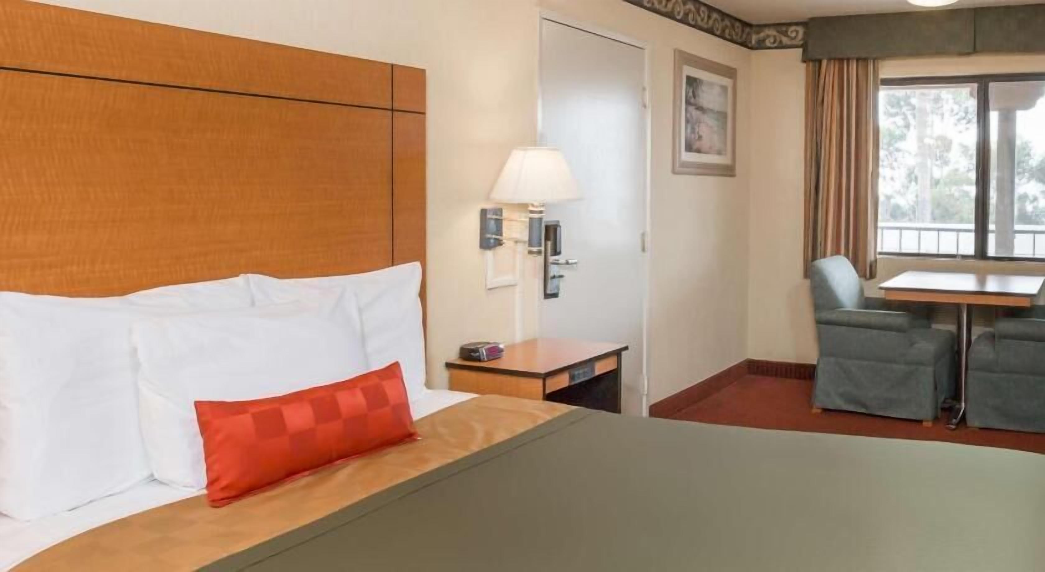 In-room safe, desk, iron/ironing board, free cribs/infant beds