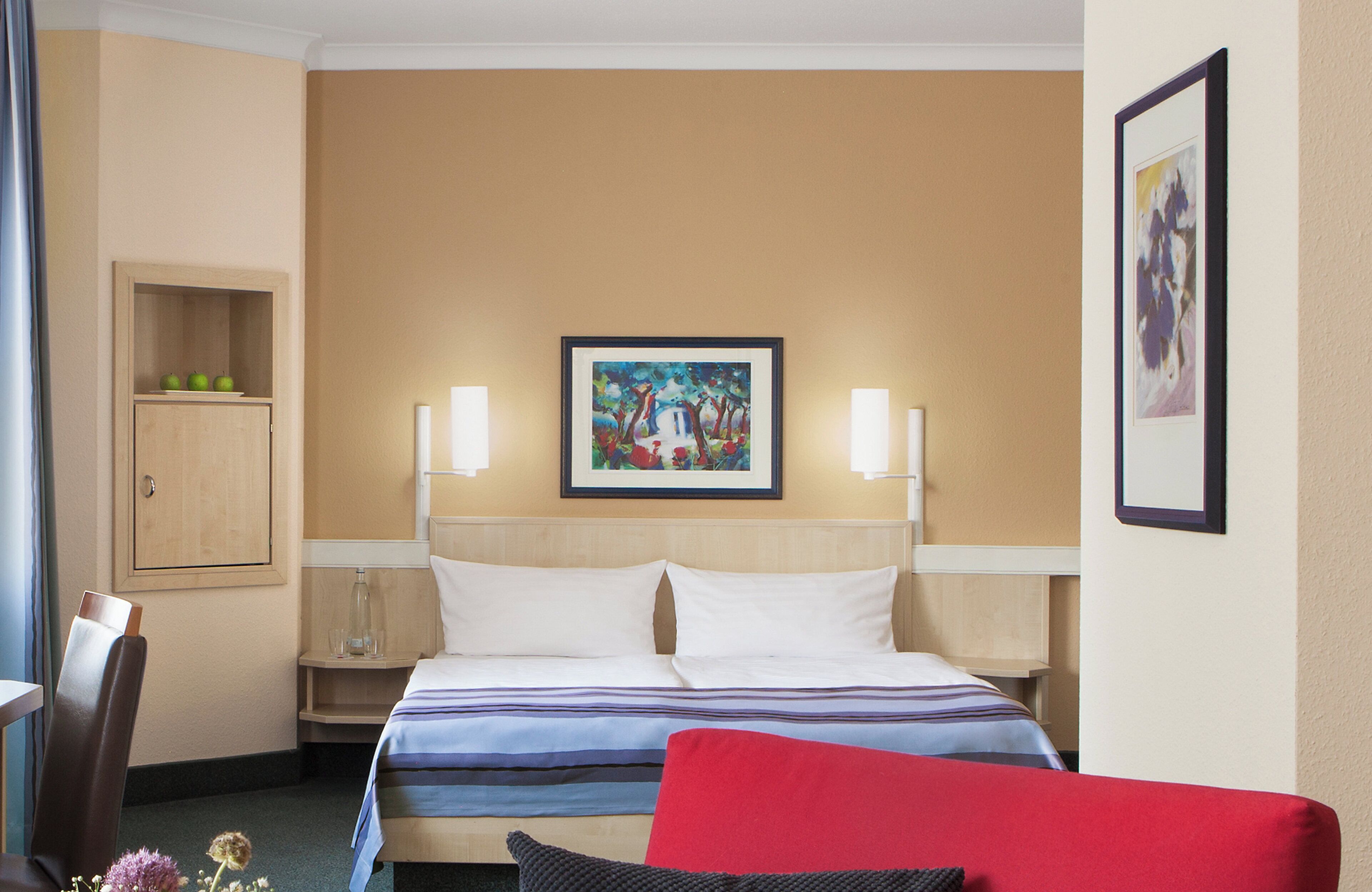 Executive Double Room | Hypo-allergenic bedding, in-room safe, desk, soundproofing