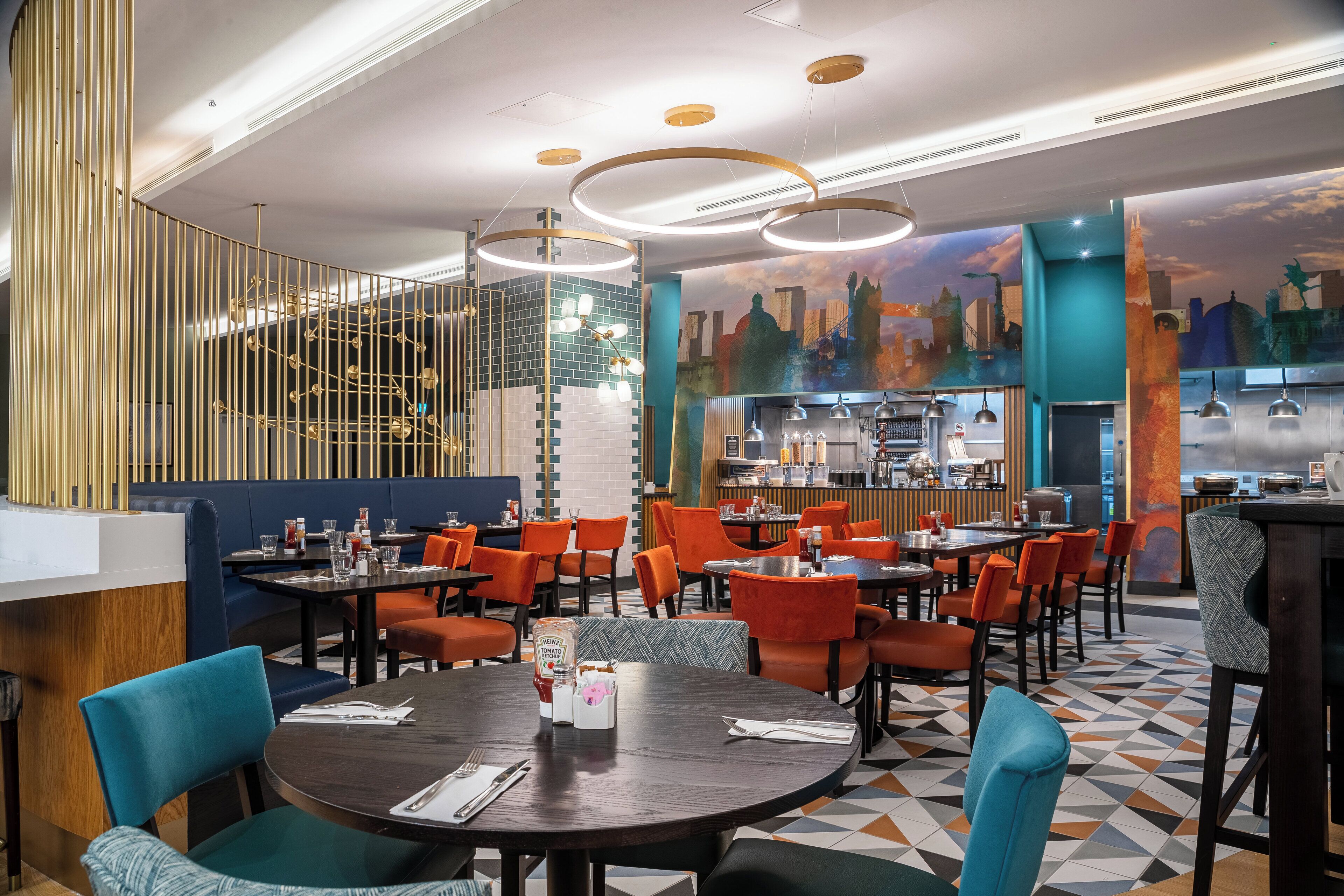 Daily buffet breakfast (GBP 21.50 per person)