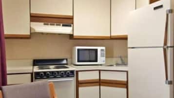 Fridge, microwave