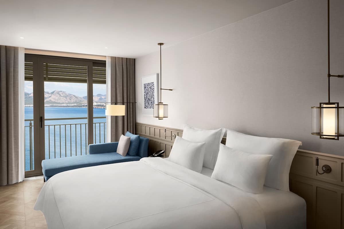 Suite (Mediterranean Suite With Living Room) | Premium bedding, minibar, in-room safe, desk