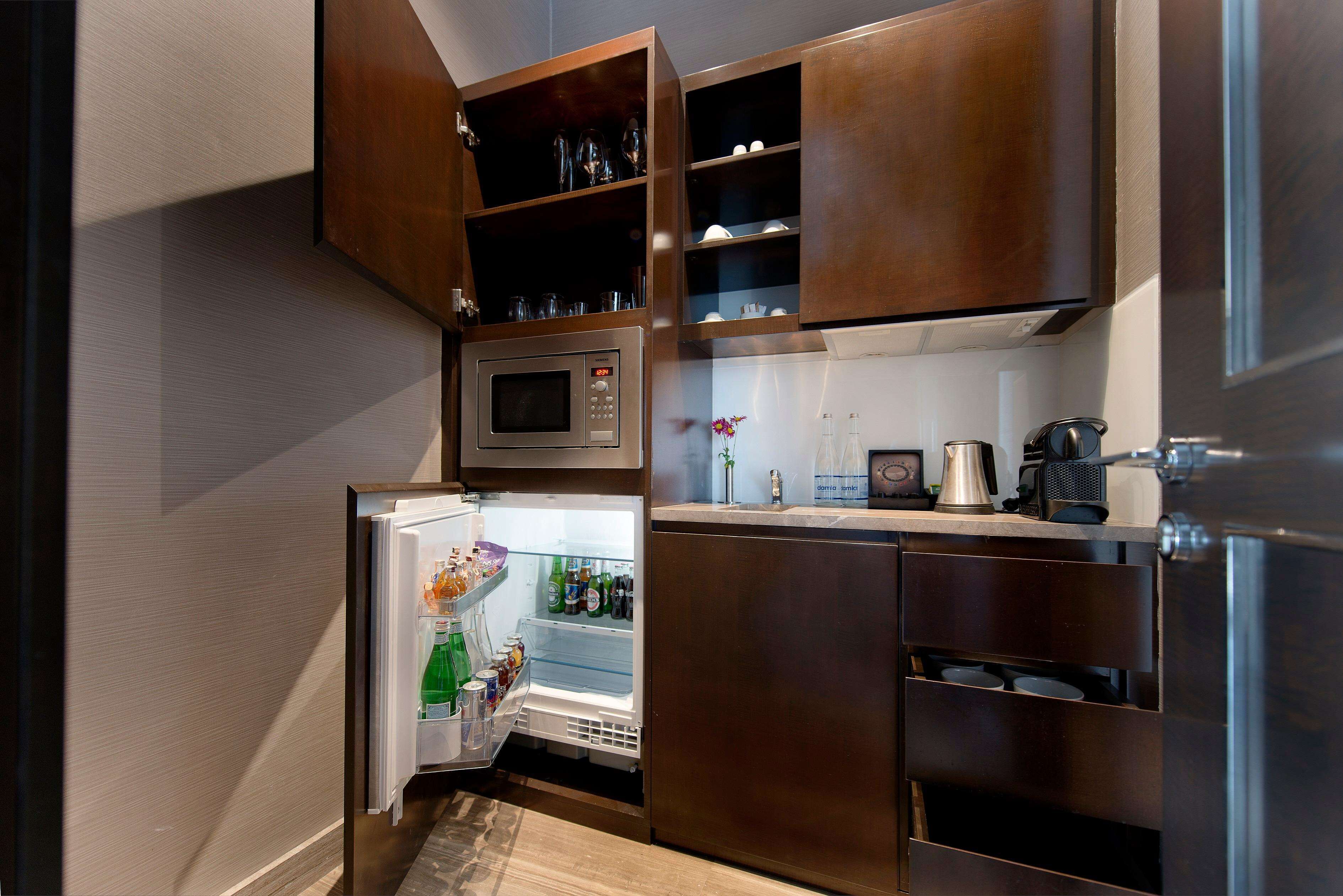 Panorama Suite (Urban Chic Lounge Access) | Ropa de cama de alta calidad, minibar, caja fuerte y escritorio