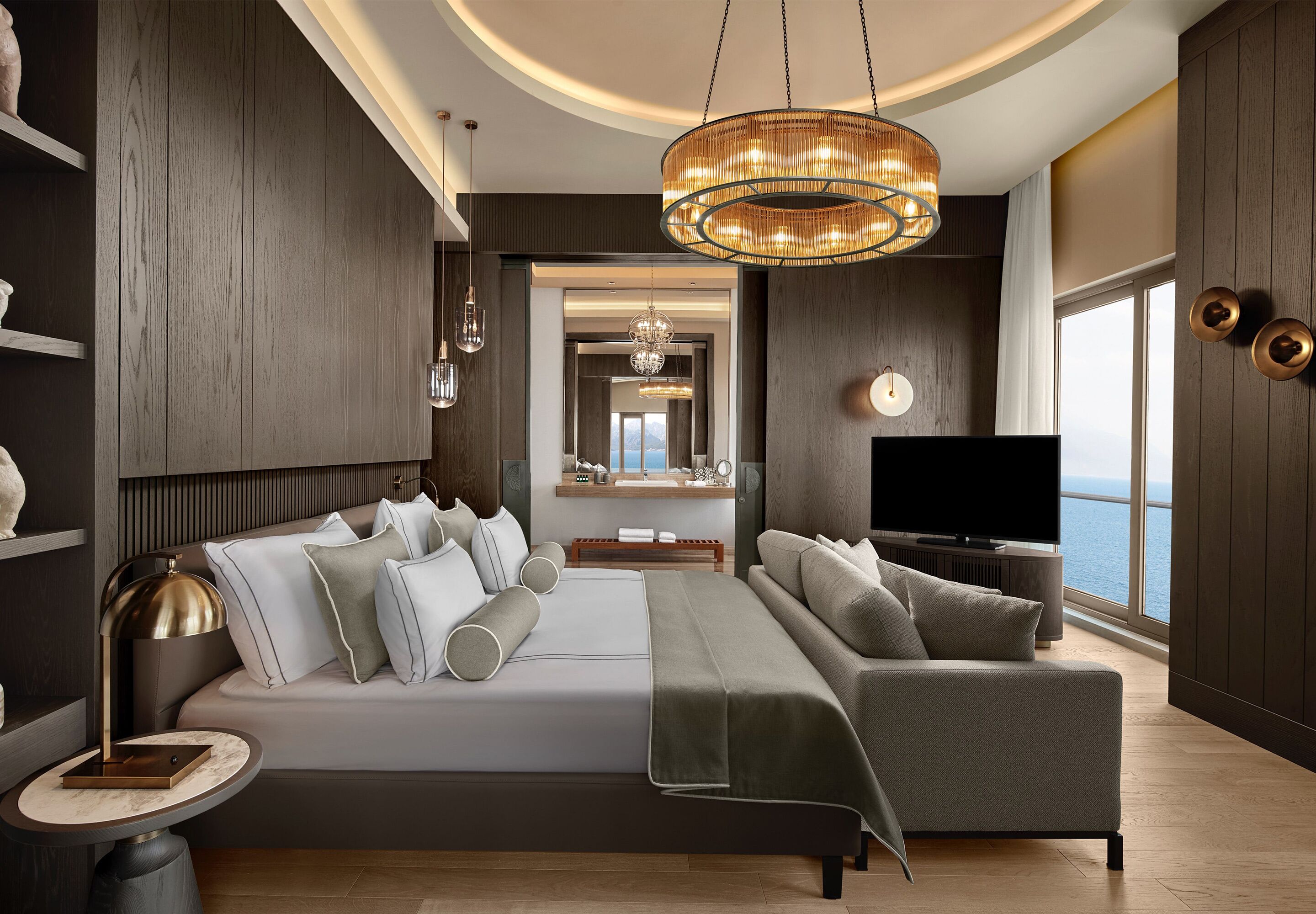 panorama suite (urban chic lounge access) | 1 bedroom, premium bedding, minibar, in-room safe