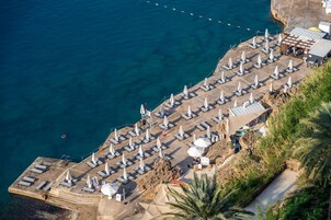 私家海滩、海滩遮阳伞、沙滩毛巾、水肺潜水