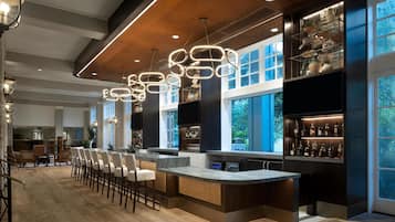 2 Bars/Lounges, Cocktailbar