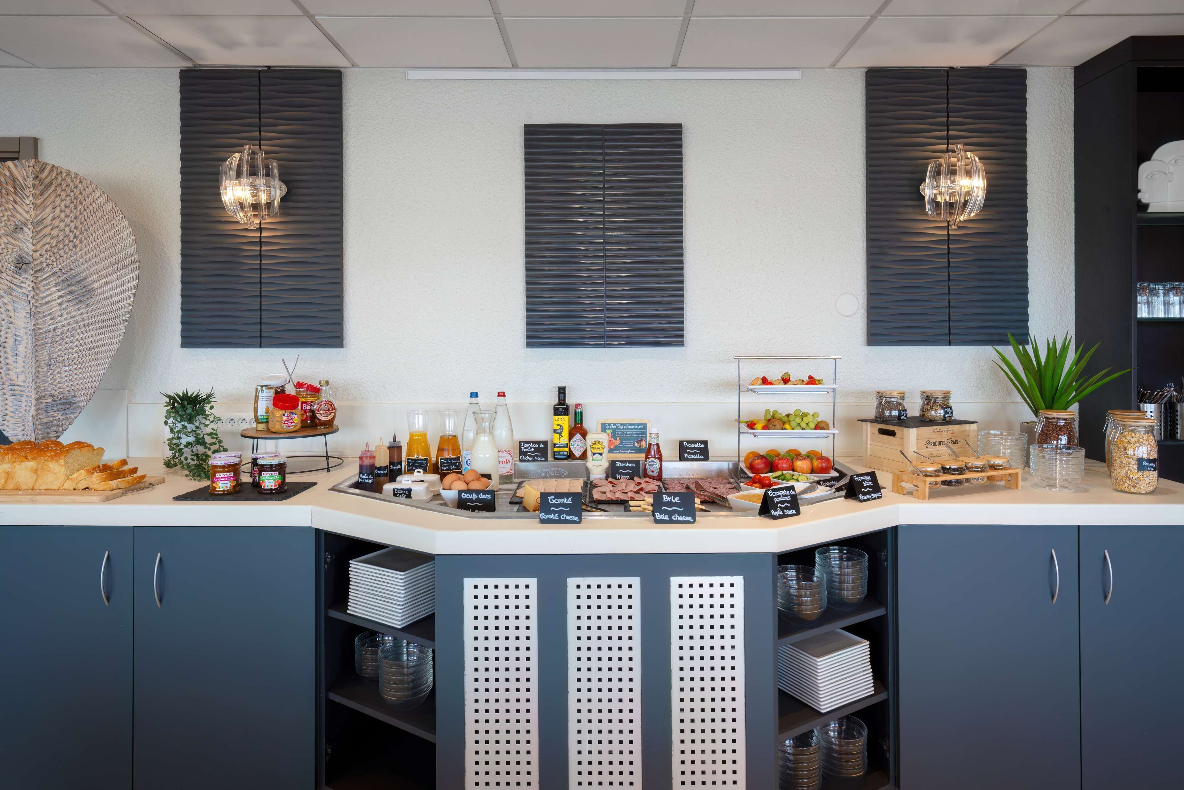 daily buffet breakfast (eur 12.9 per person)