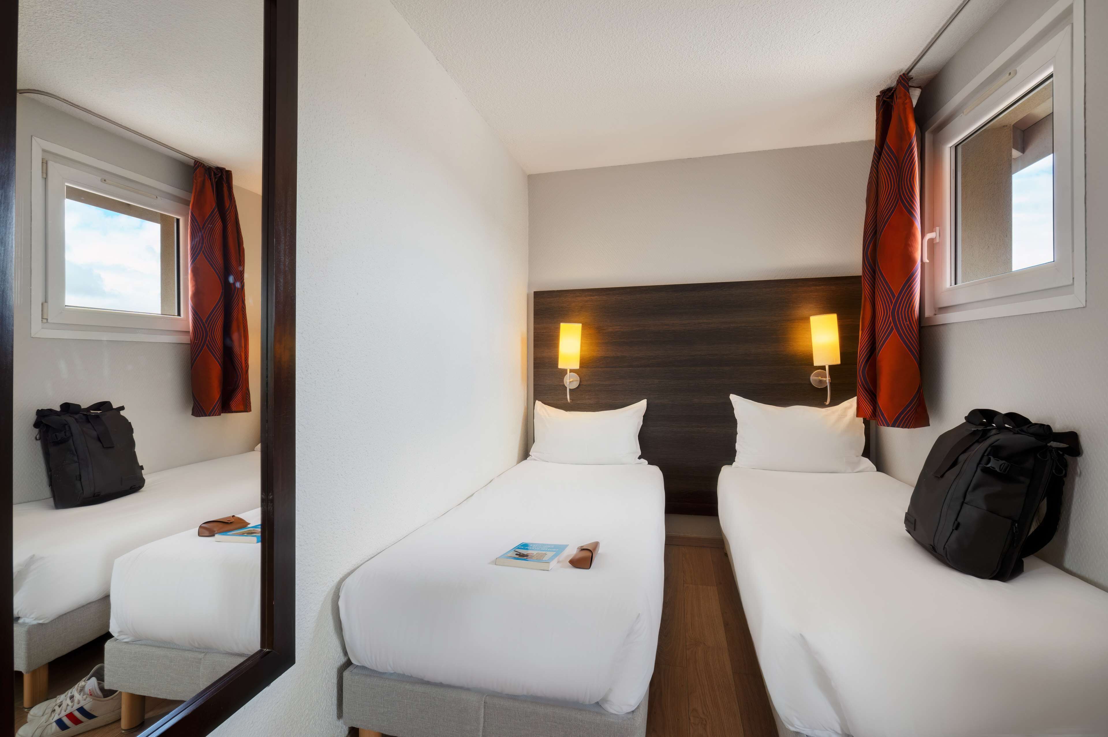 standard room, multiple beds | desk, soundproofing, free wifi, bed sheets