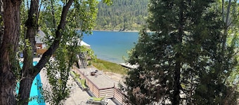 The Pines Resort