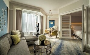 Minibar, in-room safe, desk, laptop workspace