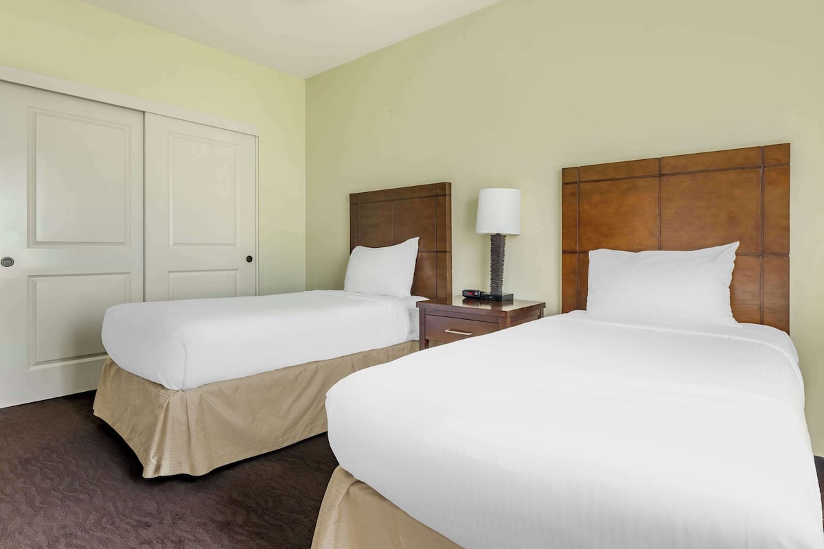 In-room safe, blackout drapes, iron/ironing board, free WiFi