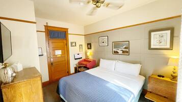 Basic-Zimmer, 1 Queen-Bett