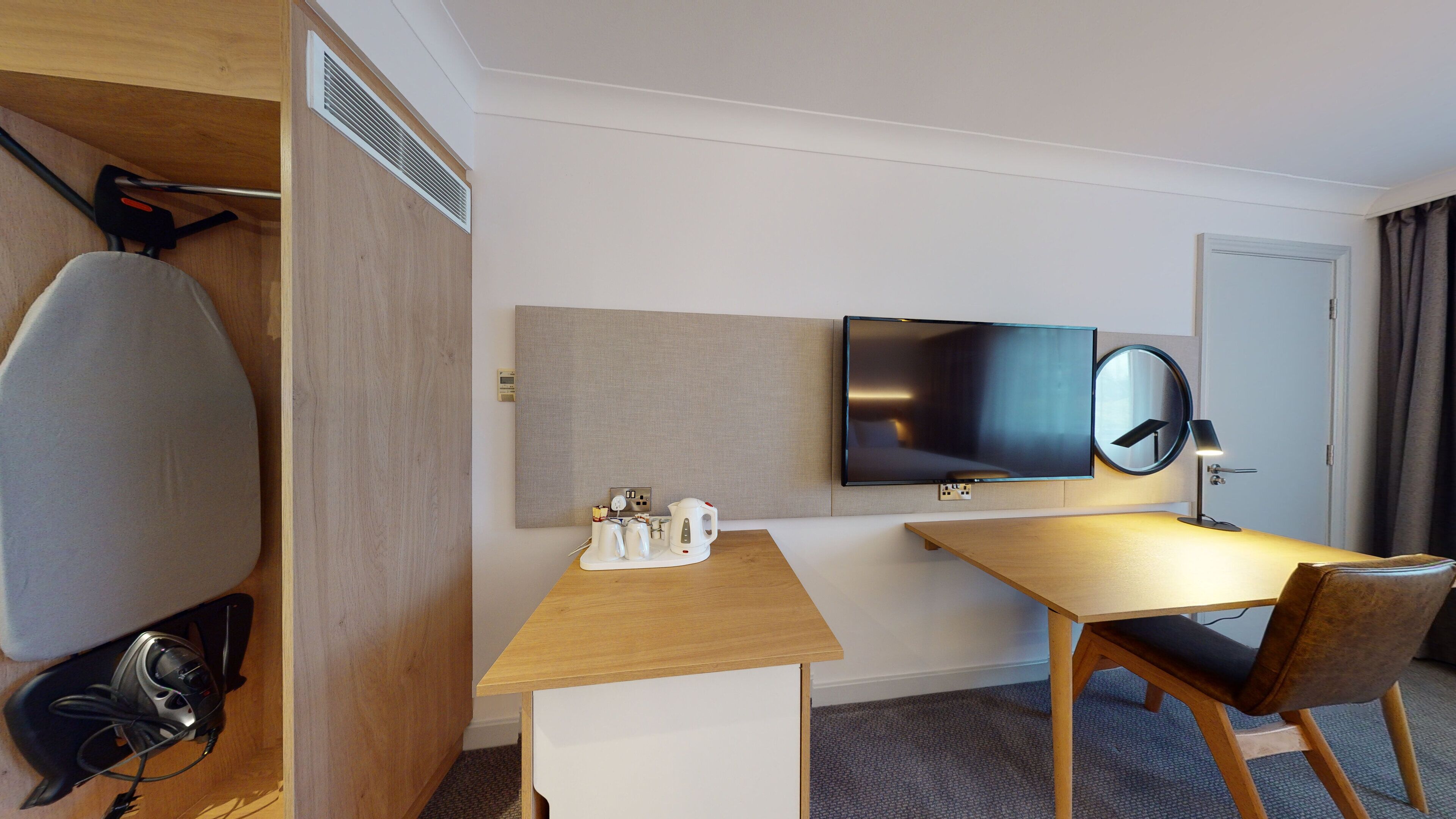 Photo - Holiday Inn Brentwood by IHG
