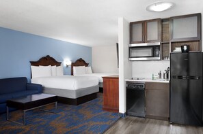 2 Queen bed Suite, Non smoking with Kitchenette