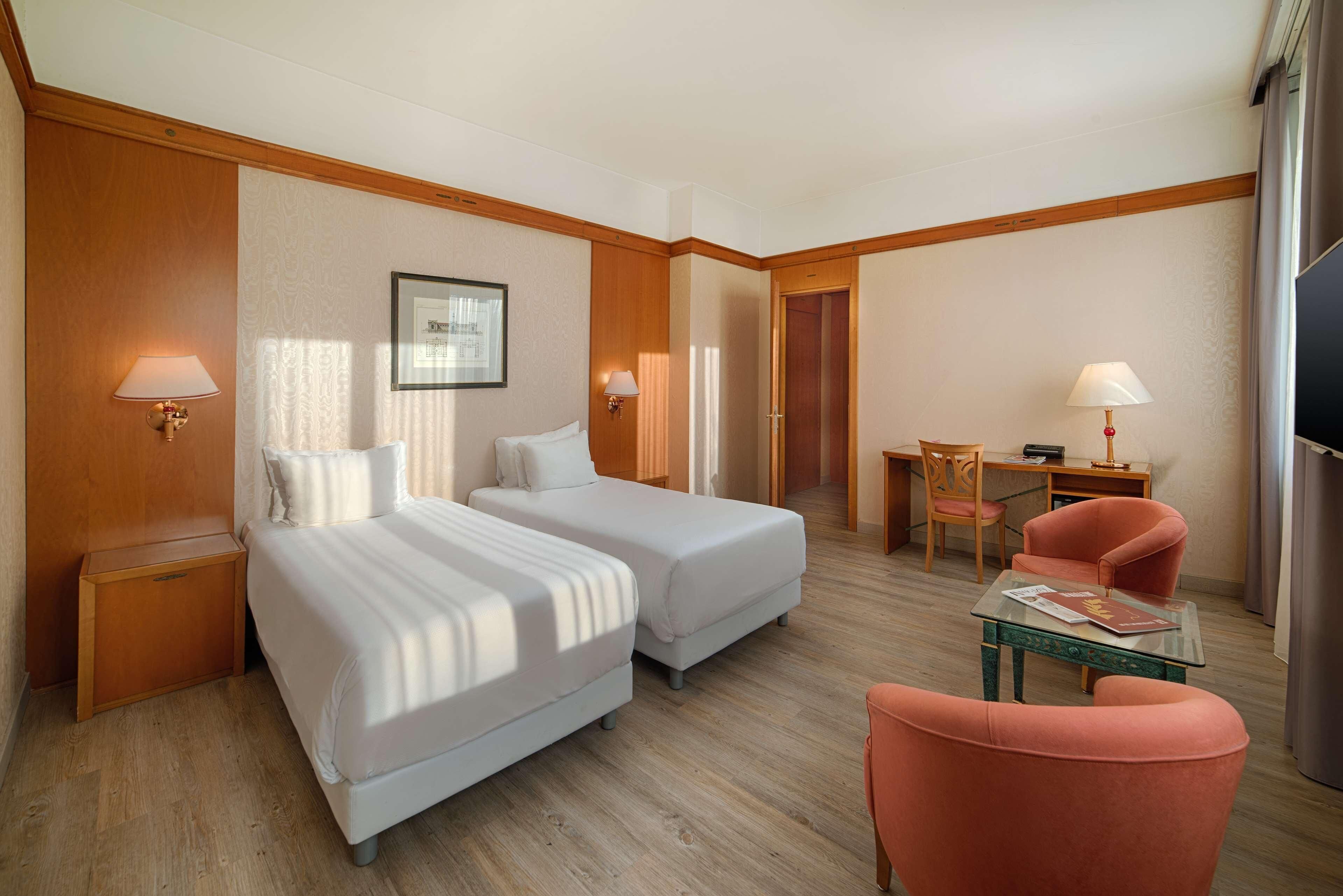 Premium bedding, minibar, in-room safe, desk