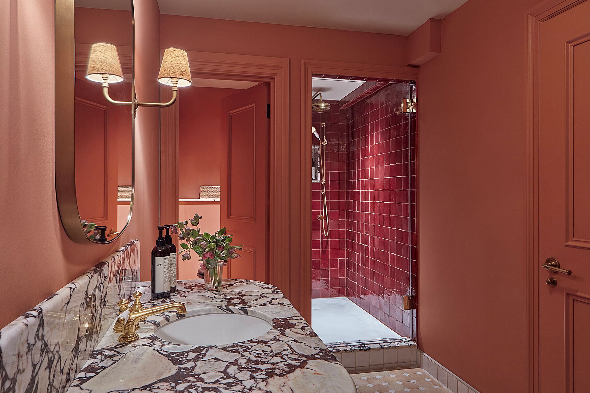 designer toiletries, hair dryer, towels, shampoo