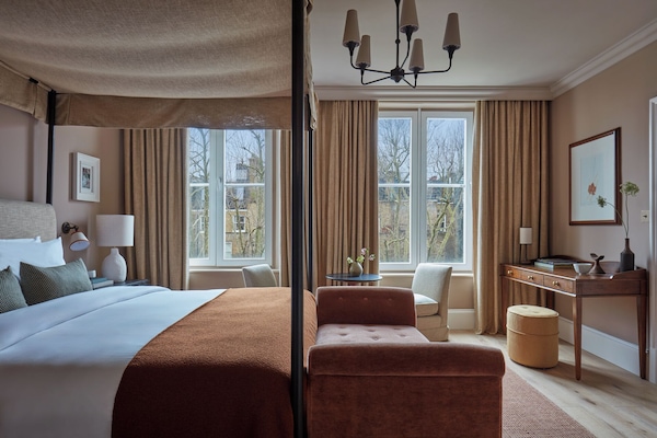 Suite Junior | 1 kamar tidur, brankas, ruang kerja ramah laptop, dan Wi-Fi gratis