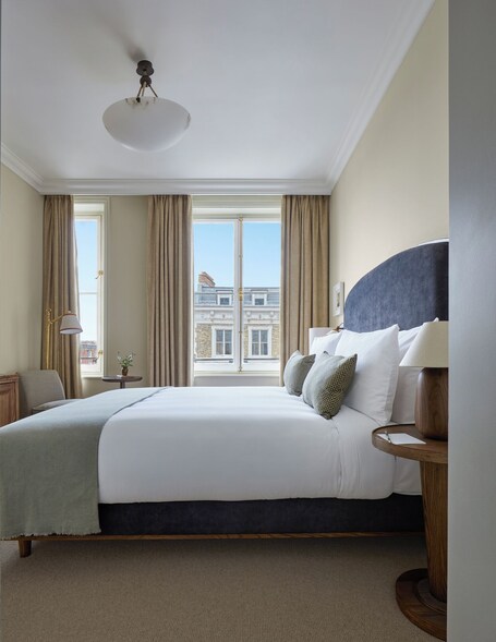 Miiro Templeton Garden - view 3