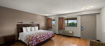 Red Roof Inn Dallas - DFW Airport North
