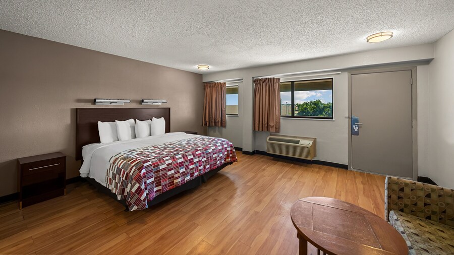 Red Roof Inn Dallas - DFW Airport North