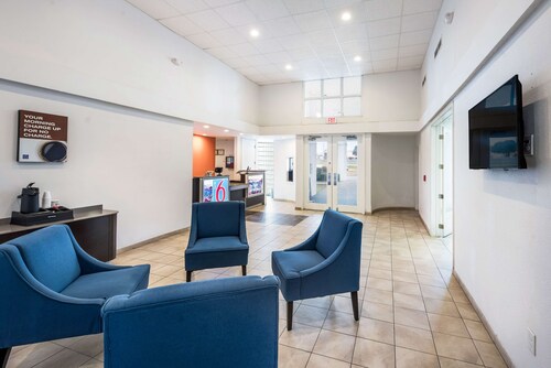 Motel 6 Irving, TX - Irving DFW Airport East