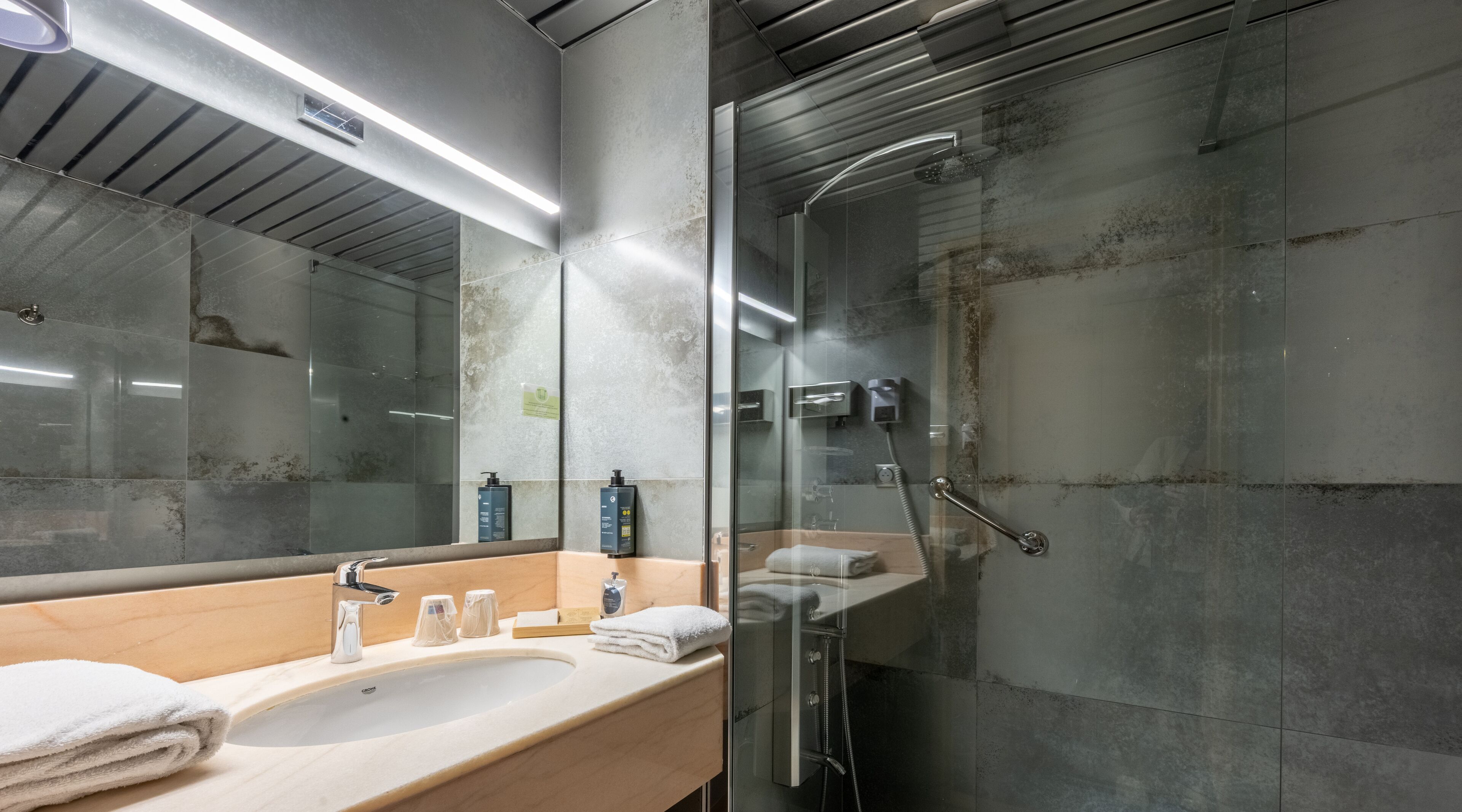 Foto - Hôtel Le Yachtman, The Originals Collection