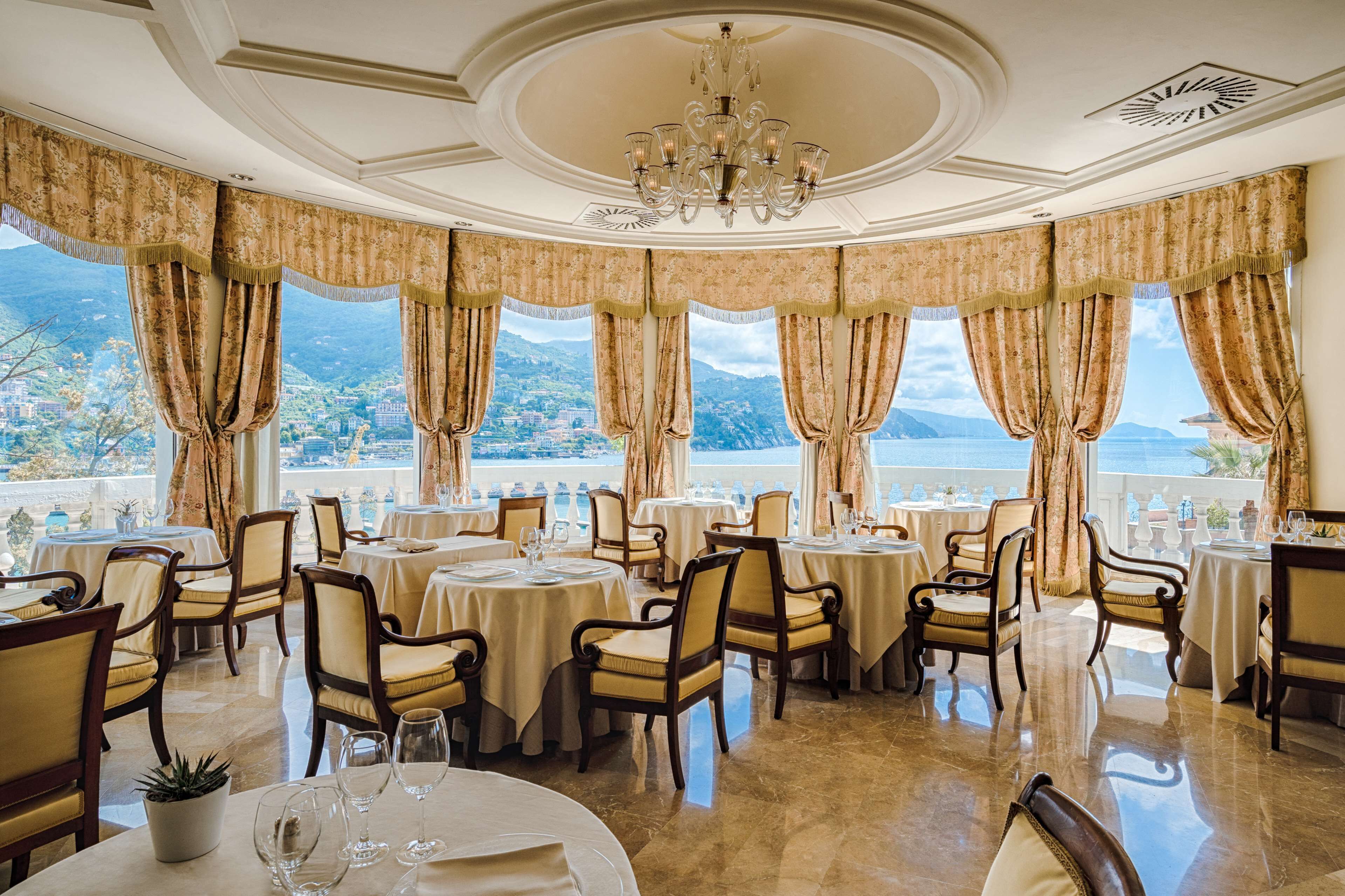 2 Restaurants; Frühstück, Mittagessen und Abendessen werden serviert