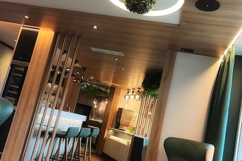 酒吧(店内)