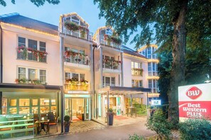 Exterior - Best Western Plus Parkhotel Erding (Erding)