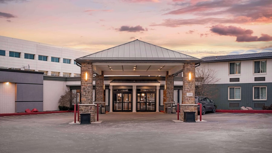 Best Western Green Bay Inn Conference Center