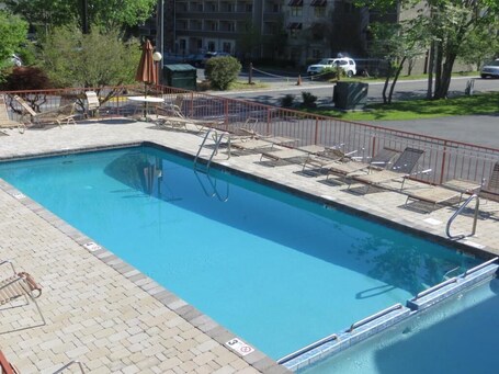 Mountain House Inn - Image 21
