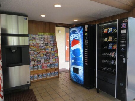 Mountain House Inn - Image 32