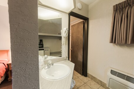 Mountain House Inn - Image 23