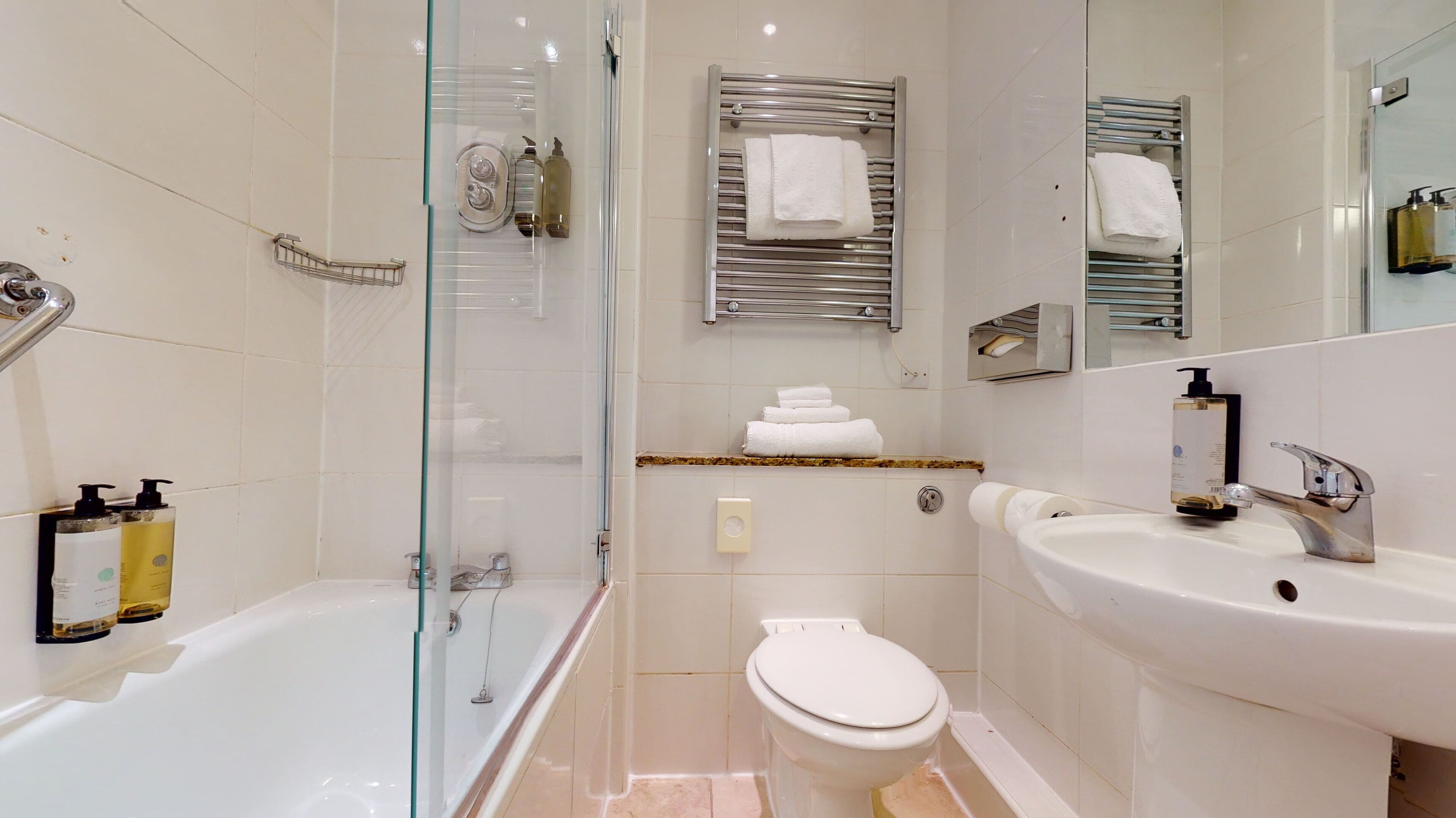 standard room, 1 double bed, non smoking | bathroom | combined shower/bathtub, hair dryer, towels, soap