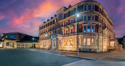 The Queen at Chester Hotel, BW Premier Collection