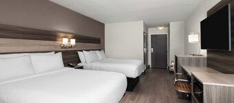 Garner Hotel August West by IHG