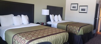 Garner Hotel August West by IHG