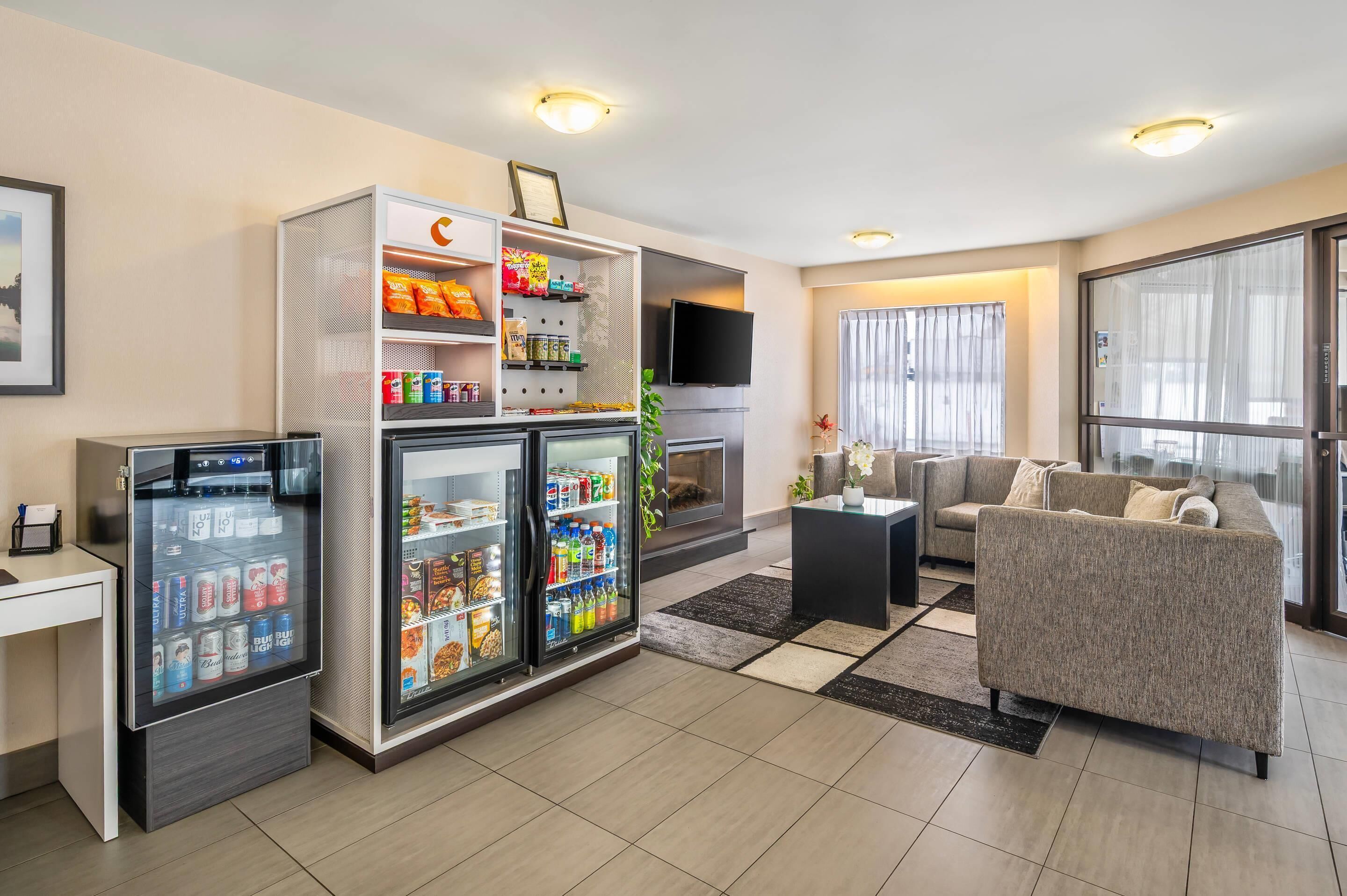 Photo - Comfort Inn South Shore