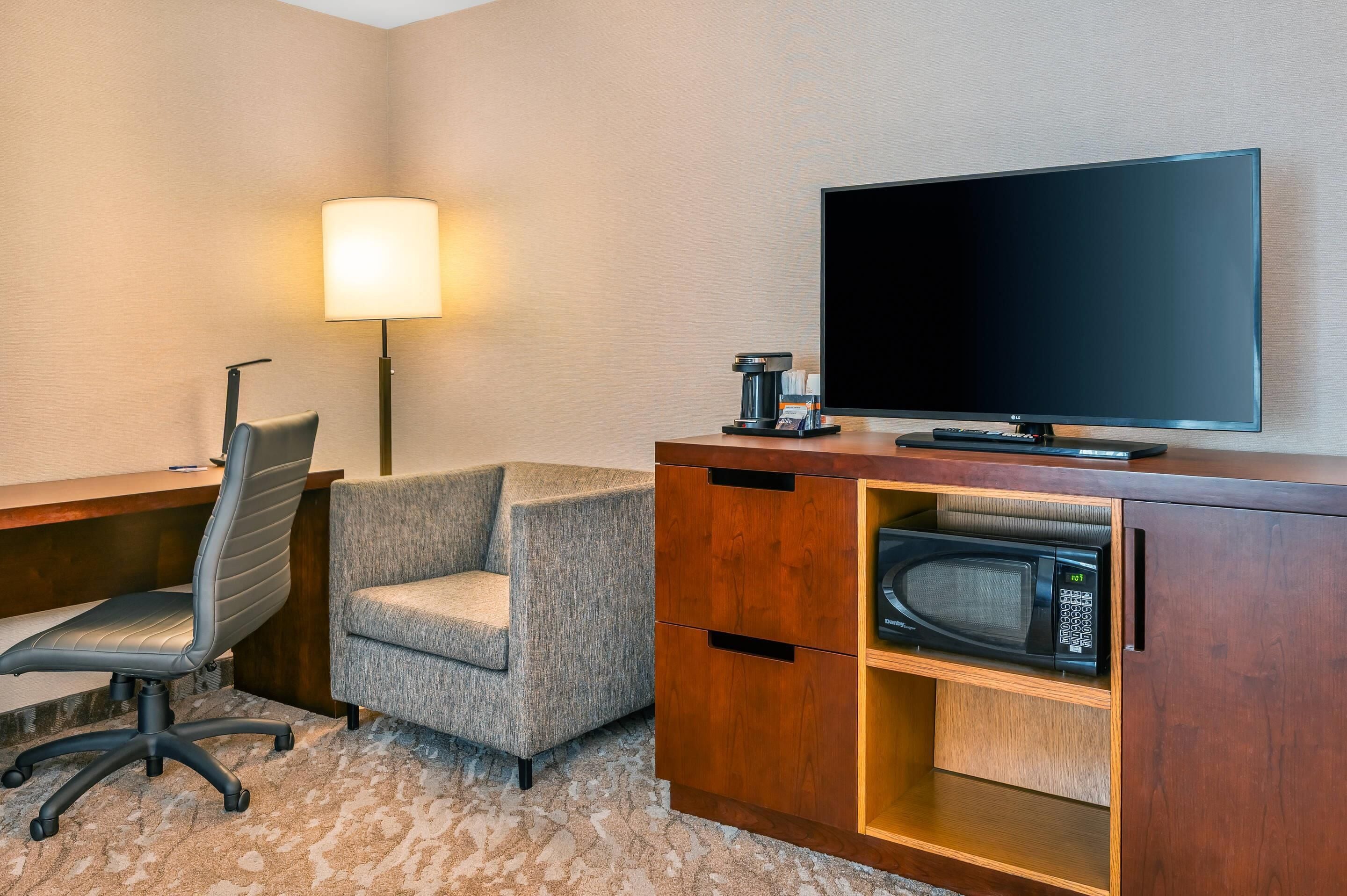 Photo - Comfort Inn South Shore